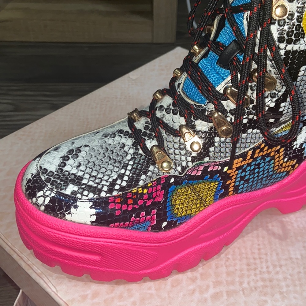 Multi snake print boot